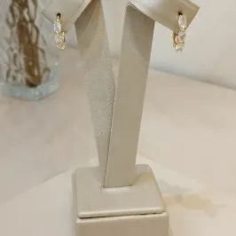 ARGOLA ZIRCONIAS QUADRADAS CRISTAL