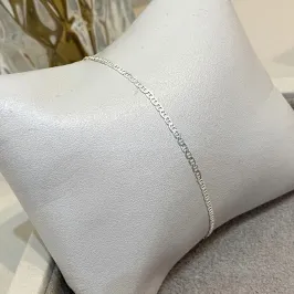 PULSEIRA PRATA PIASTRINE FINA 21CM