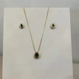 CONJUNTO GOTA VERDE ESMERALDA