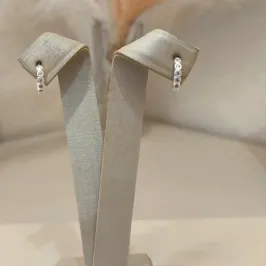 ARGOLA PRATA CRAVEJADO 5 ZIRCÔNIAS