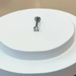 PIERCING PONTO DE LUZ ROSCA FRONTAL AÇO 8MM G (ZIRC 3MM)