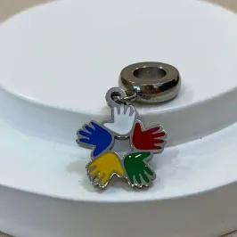 BERLOQUE AÇO INCLUSÃO SOCIAL MÃOS