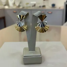 BRINCO LEQUE TRIPLO OURO/DIAMANTE