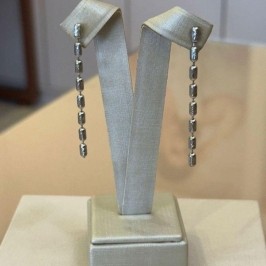 BRINCO LONGO CANUTILHOS MODERNOS DIAMANTE