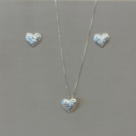 CONJUNTO PRATA CORAÇÃO LAPIDADO