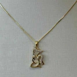 PINGENTE ANJINHO DETALHES CRAVEJADOS