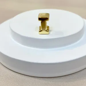 PINGENTE INICIAL LISA I