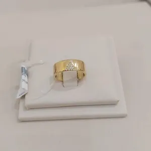 ANEL RÉPLICA VIVARA DETALHE CRAVEJADO