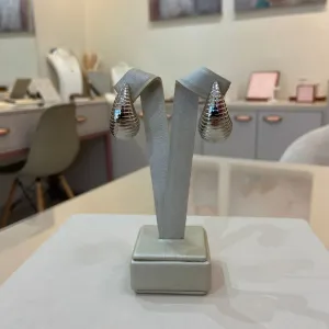 BRINCO AÇO GOTA RISCADA M
