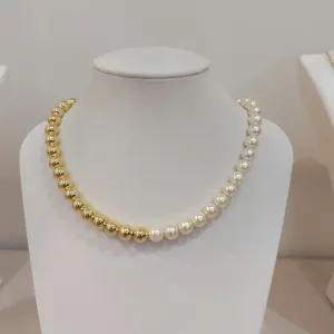 COLAR METADE PÉROLA E METADE ESFERA