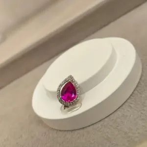PINGENTE GOTA PINK CRAVEJADA PARA PULSEIRA
