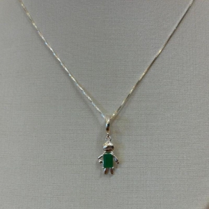 PINGENTE PRATA MENINO VERDE ESMERALDA