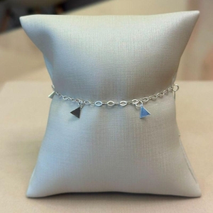 PULSEIRA PRATA PINGENTES TRIÂNGULOS