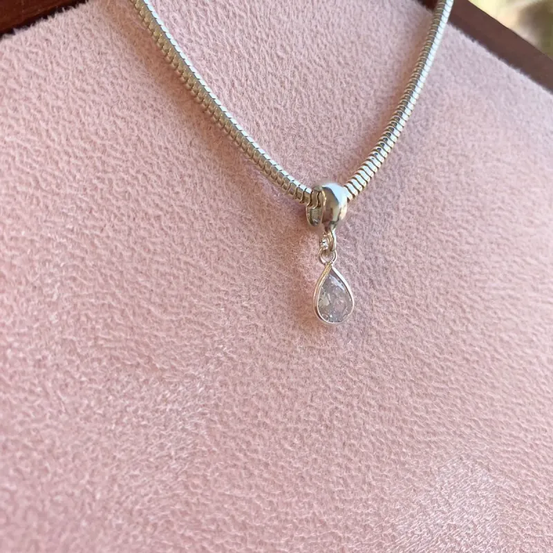 BERLOQUE PRATA GOTA ZIRCÔNIA