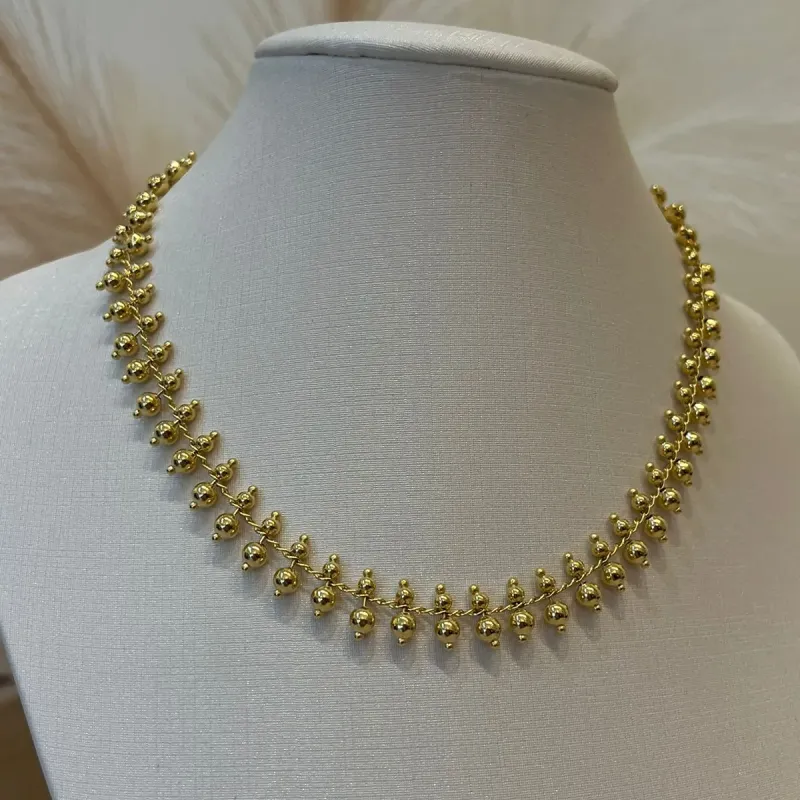 CHOKER BOLINHAS DUPLAS