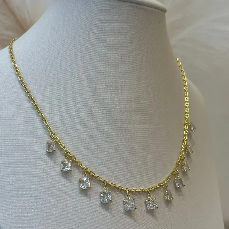 CHOKER CARTIER DELICADA COM ZIRCONIAS BRANCAS