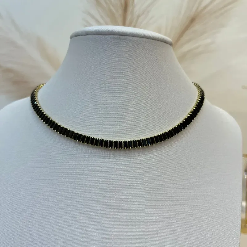 CHOKER ZIRCÔNIAS ÔNIX NAVETES