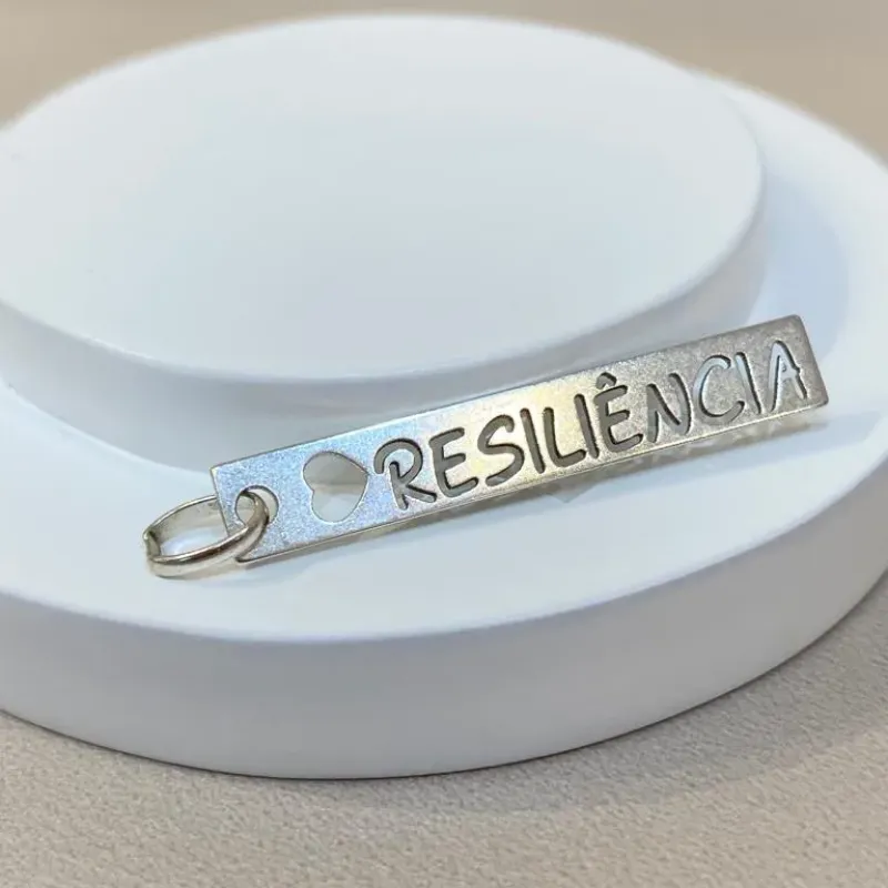 PINGENTE PRATA RESILIÊNCIA