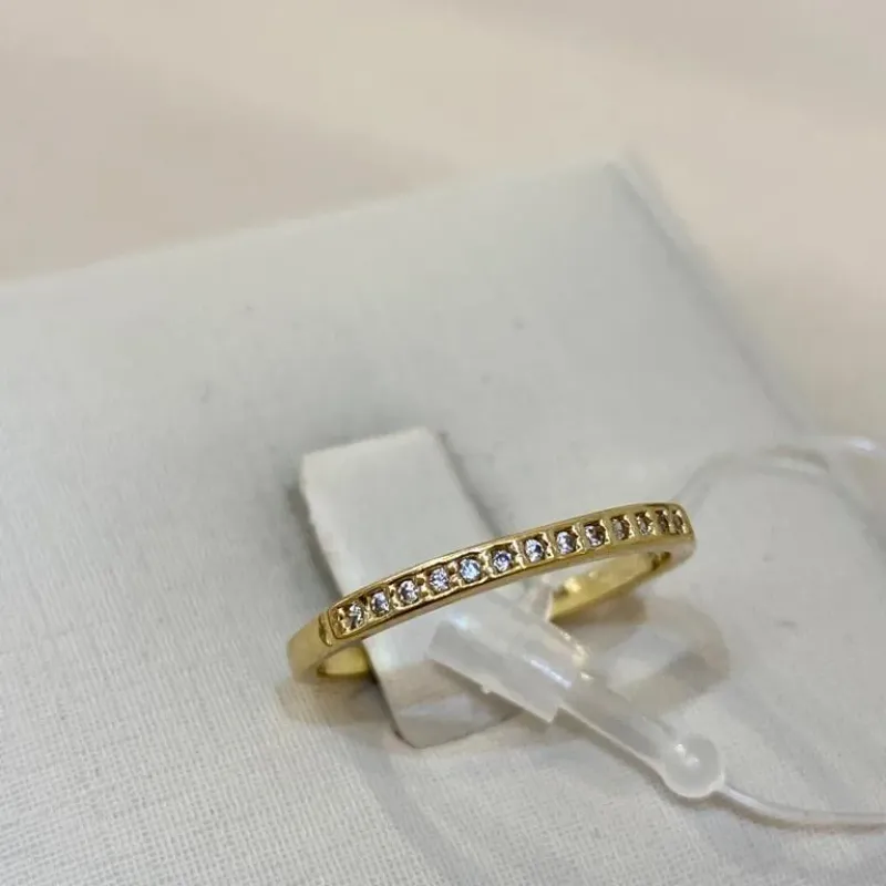 APARADOR MICROZIRCONIA