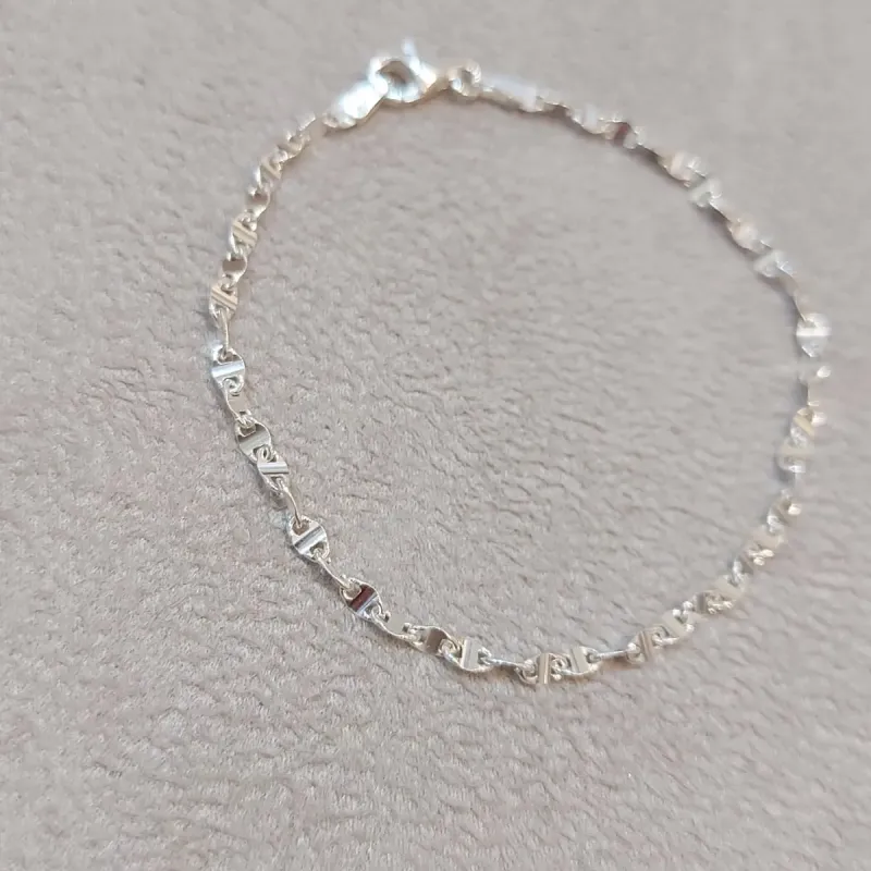 PULSEIRA PRATA DELICADA