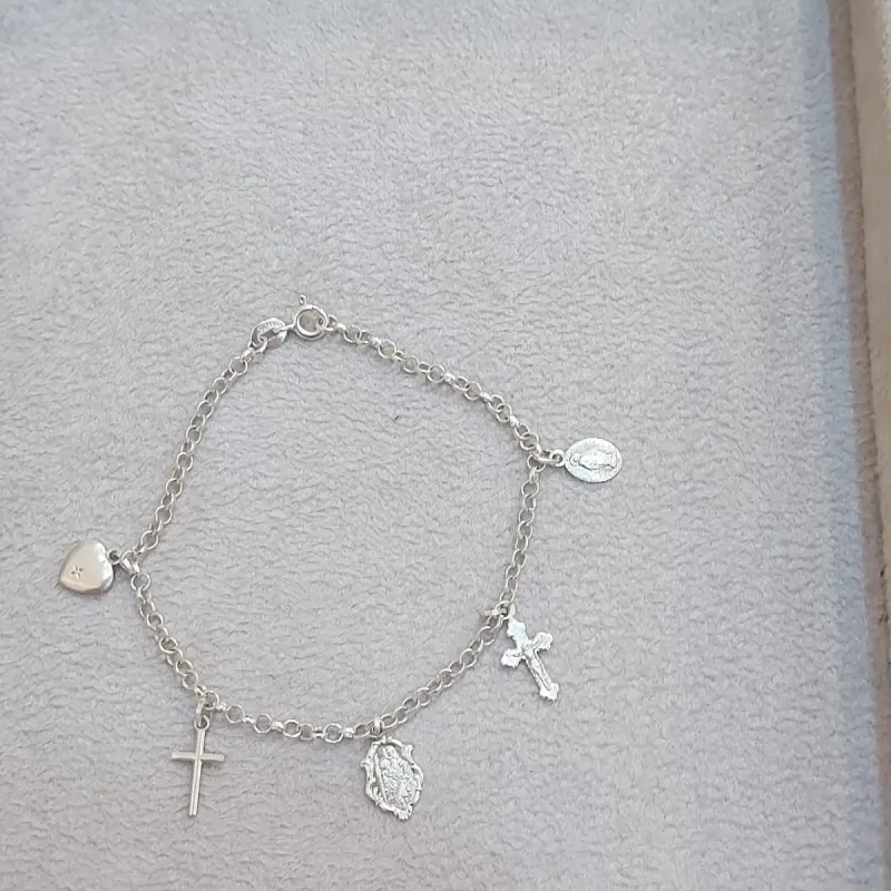 PULSEIRA PRATA MEDALHAS, CRUZ E CORAÇÃO