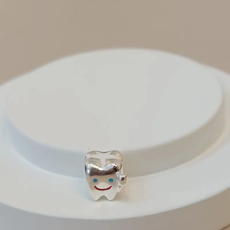 BERLOQUE PRATA DENTE E ESCOVA