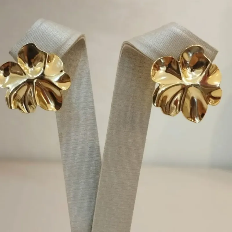 BRINCO FLOR