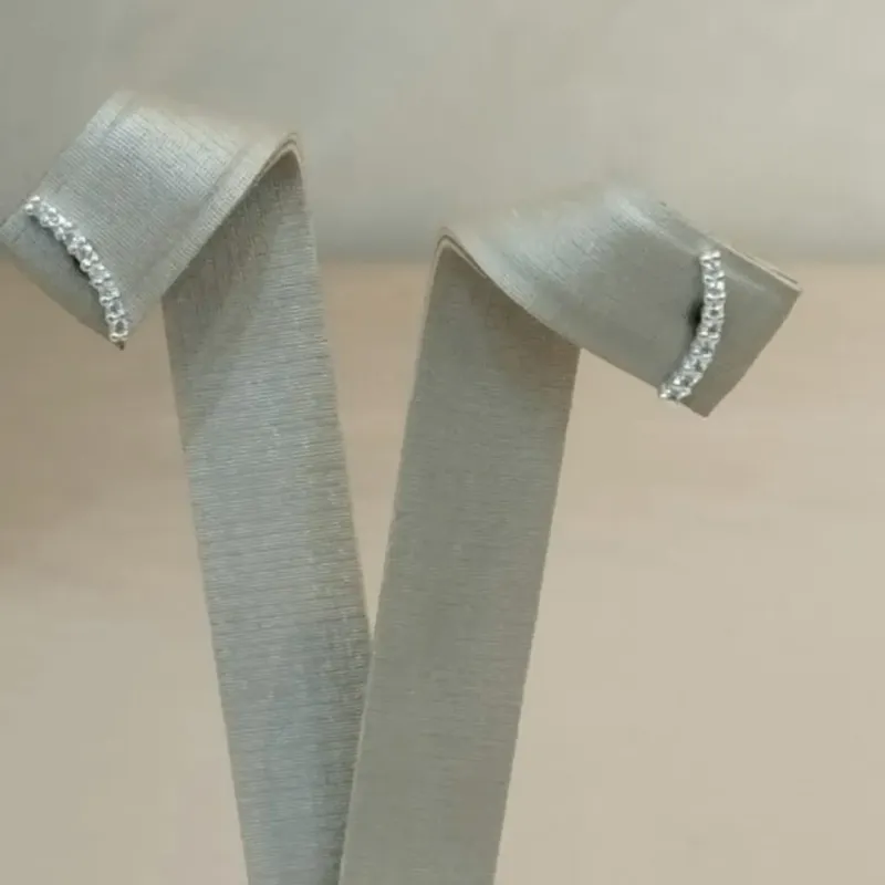 BRINCO PRATA EARCUFF