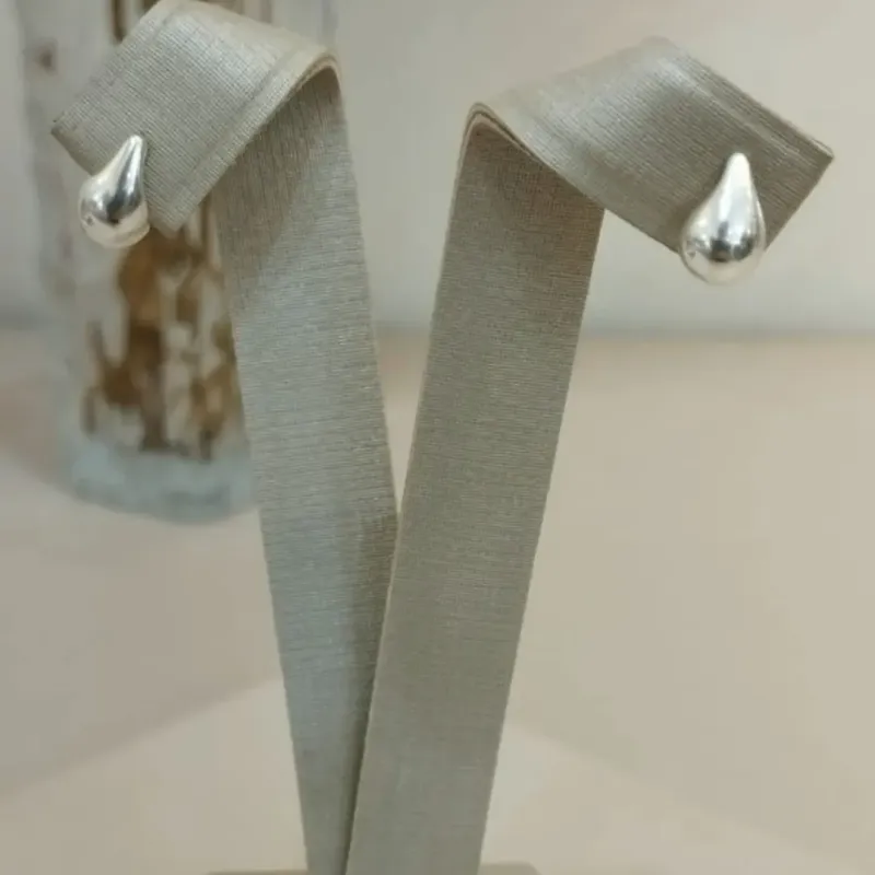 BRINCO PRATA GOTA PEQUENA