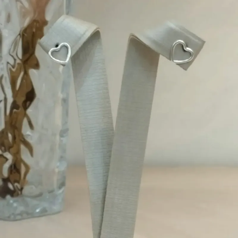 CONJUNTO PRATA CORAÇÃO VAZADO