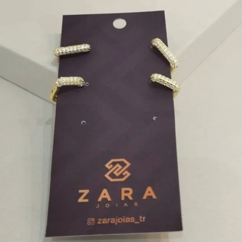 DUPLA ARGOLAS QUADRADAS CRAVEJADAS