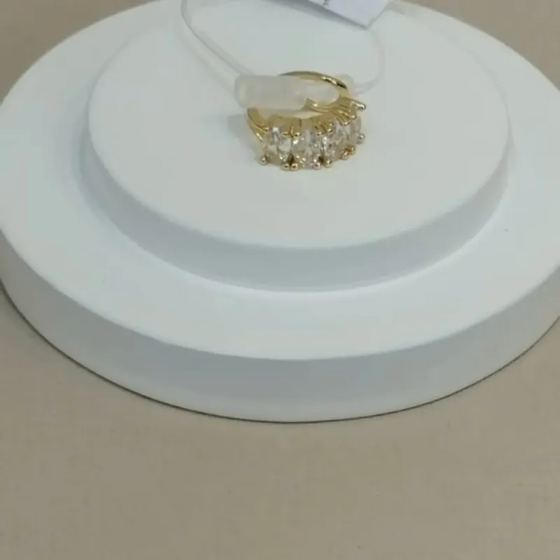 PIERCING ZIRCONIAS CRISTAIS NAVETE