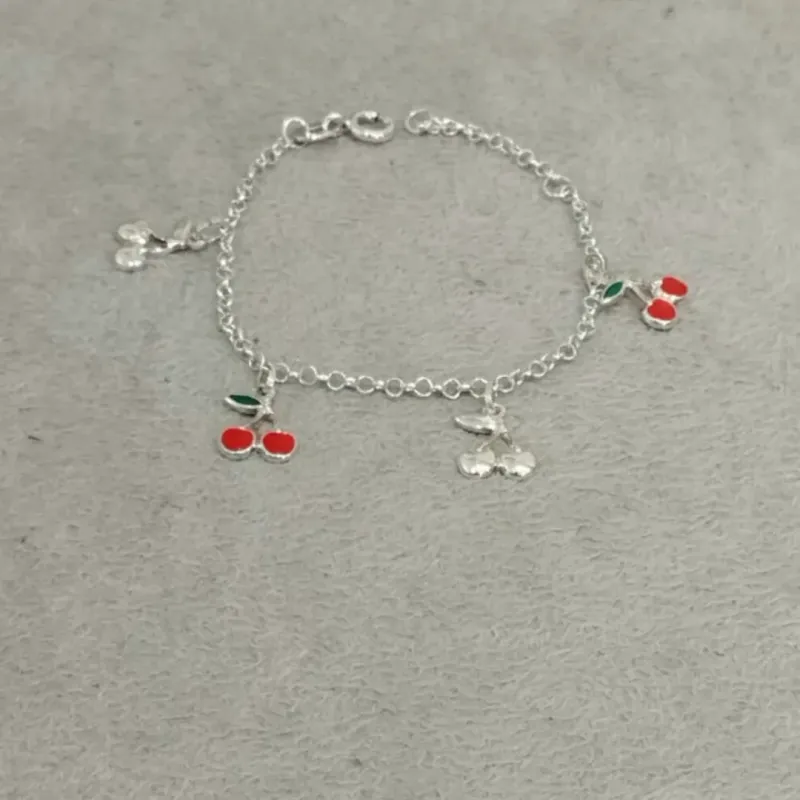PULSEIRA PRATA INFANTIL CEREJAS