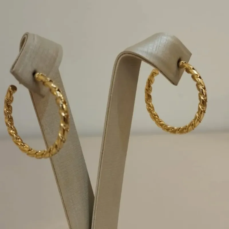 ARGOLA TRANÇADA FINA M