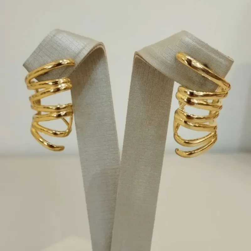BRINCO EARCUFF MODERNO