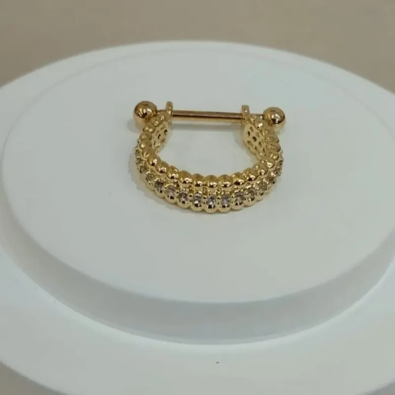 PIERCING CONCH DOURADO ARO CRAVEJADO AO CENTRO