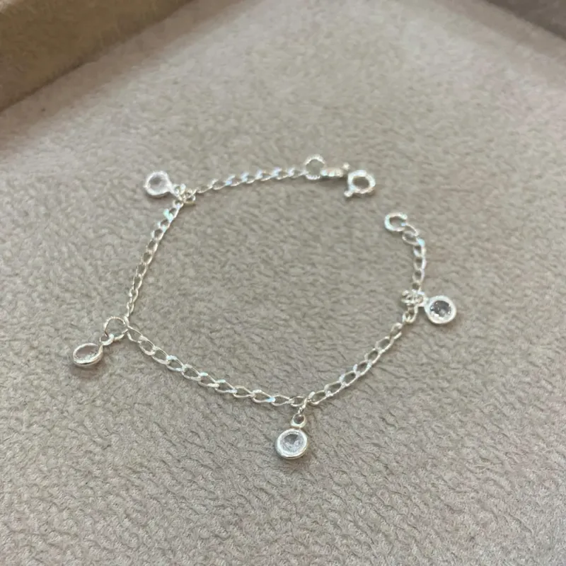PULSEIRA PRATA INFANTIL ZIRCÔNIAS