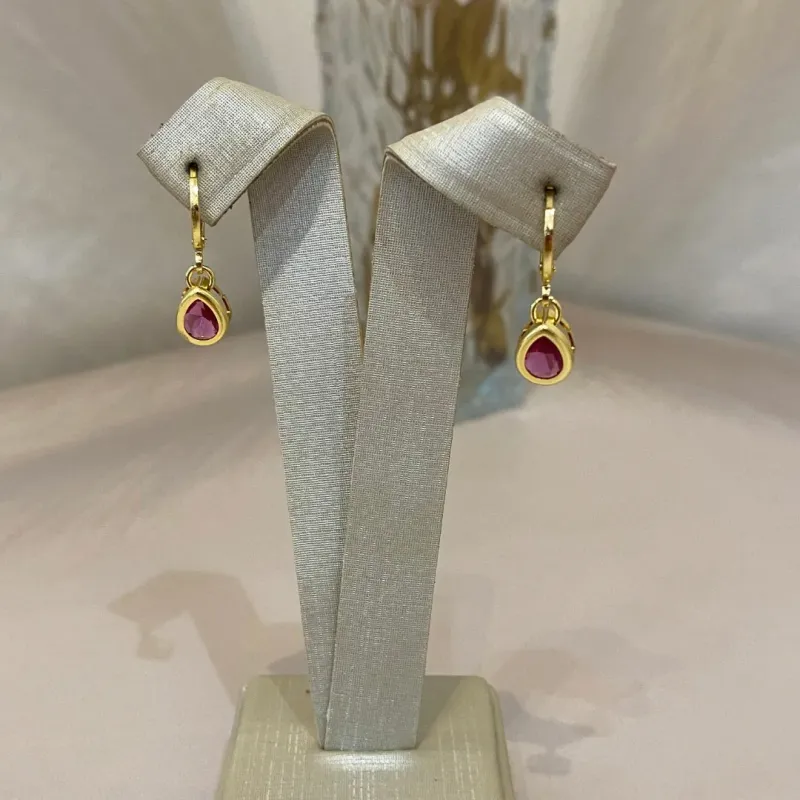 ARGOLA PINGENTE ZIRCÔNIA GOTA PINK