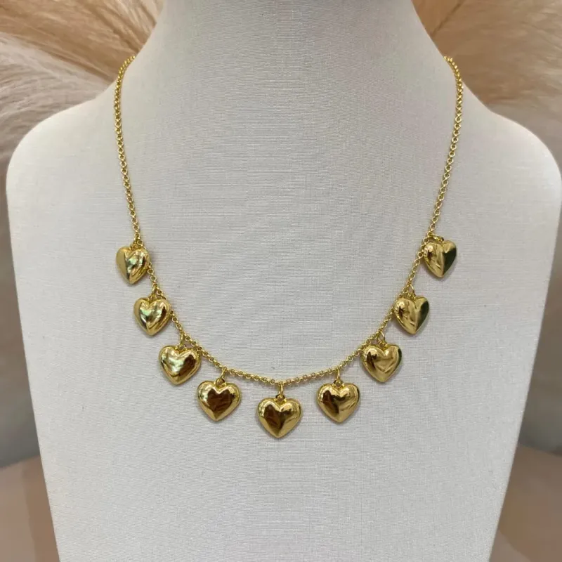 CHOKER PINGENTES CORAÇÕES
