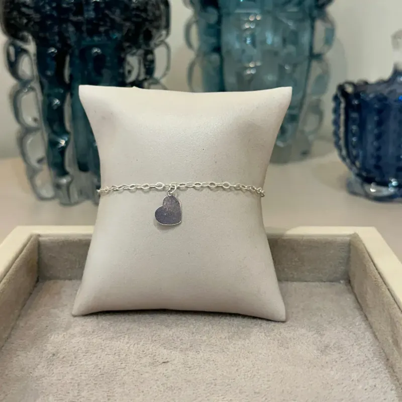 PULSEIRA PRATA PINGENTE CORAÇÃO LISO