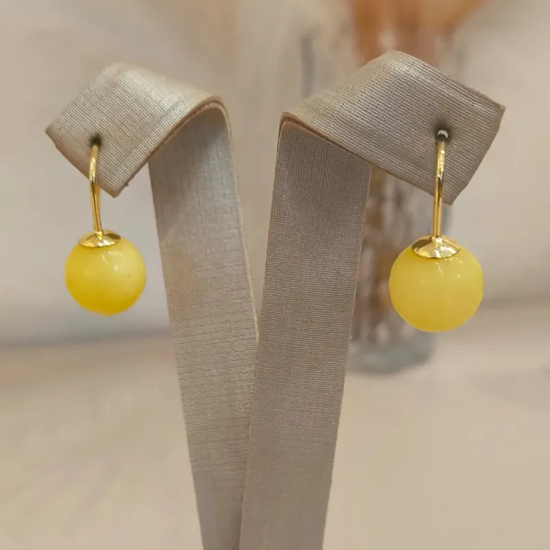 BRINCO GANCHO AMARELO ESFERA/BOLA 12MM