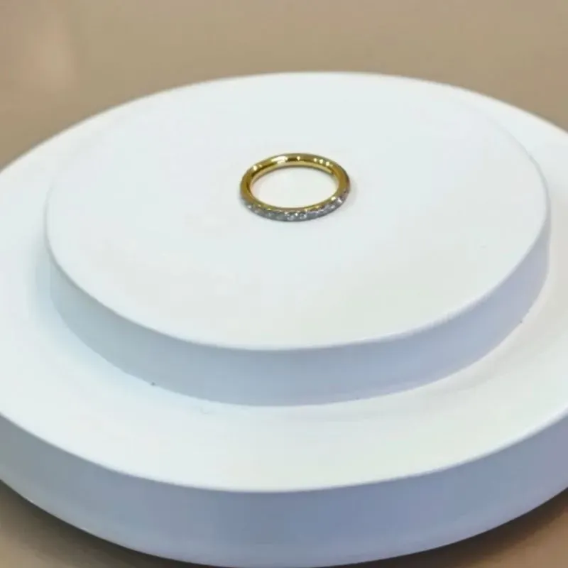 PIERCING ARGOLA ARTICULADA CRAVEJADA PVD GOLD 8MM