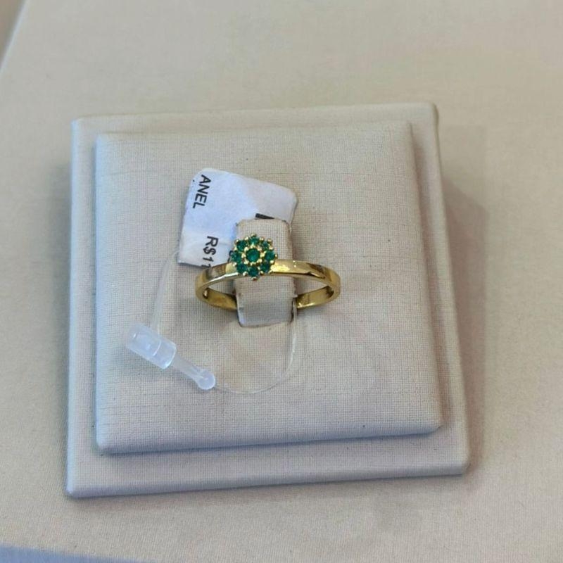 ANEL SOLITÁRIO CHUVEIRINHO VERDE