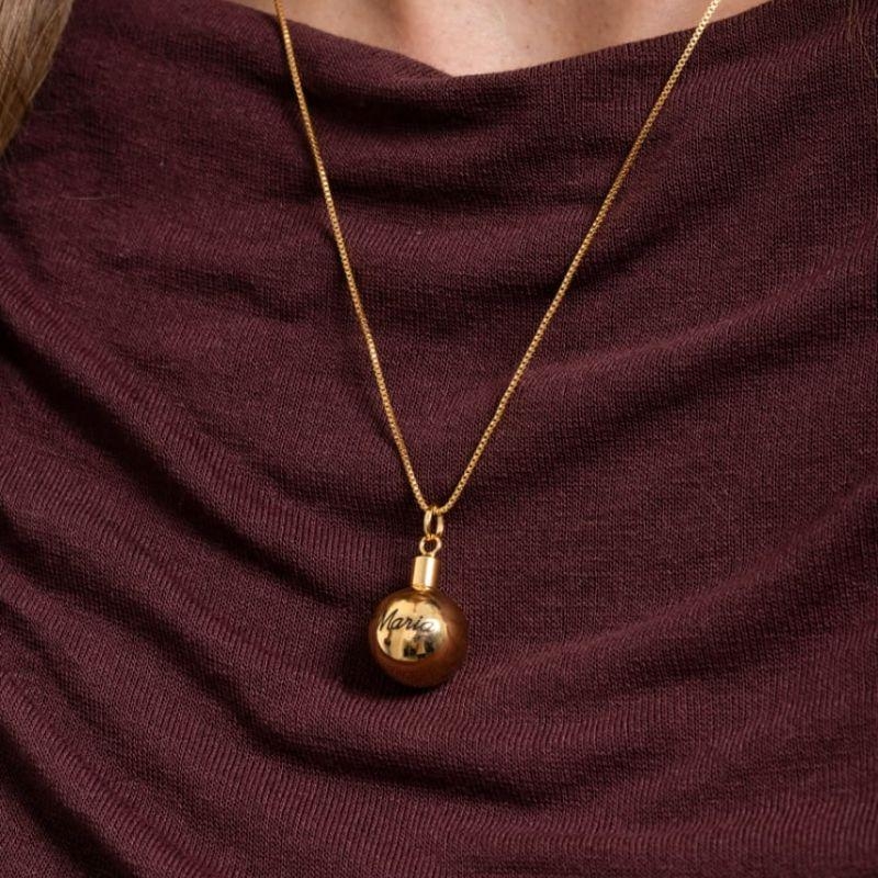 COLAR ESFERA COM NOME