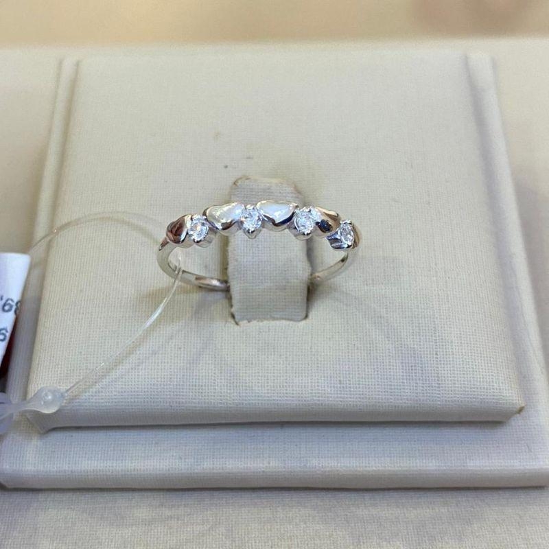 ANEL PRATA CORAÇÕES E ZIRCÔNIAS TAMANHO 20