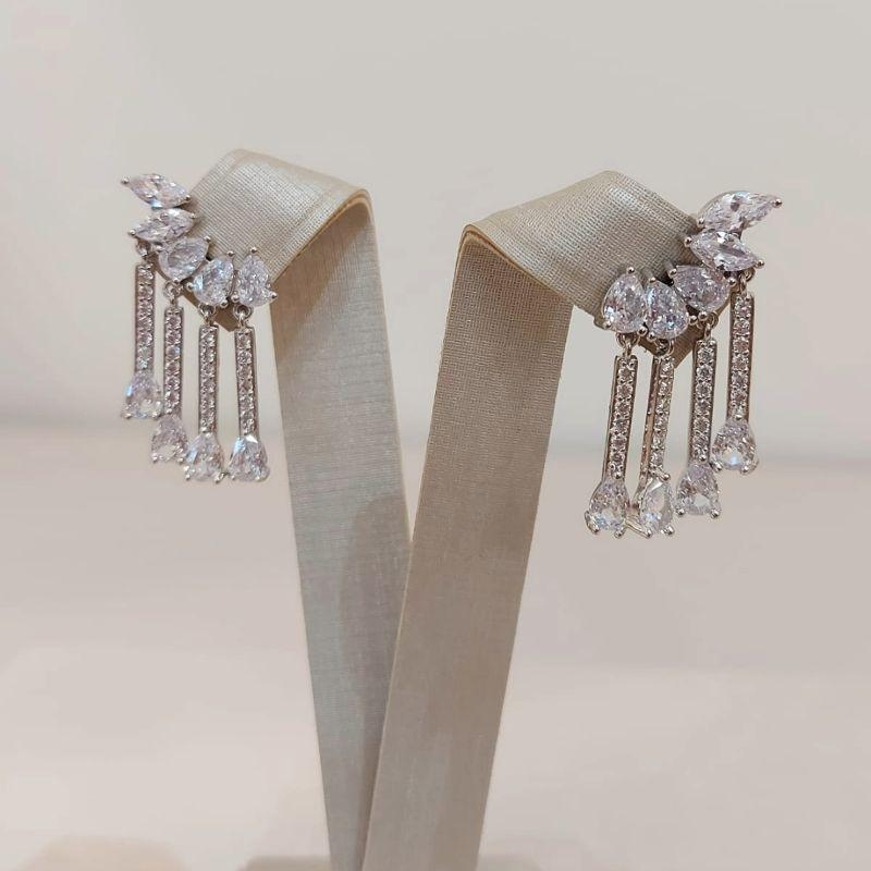 BRINCO EARCUFF GOTAS CRISTAL