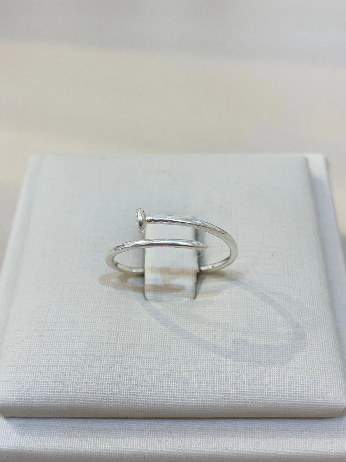 ANEL PRATA PREGO CARTIER FINO