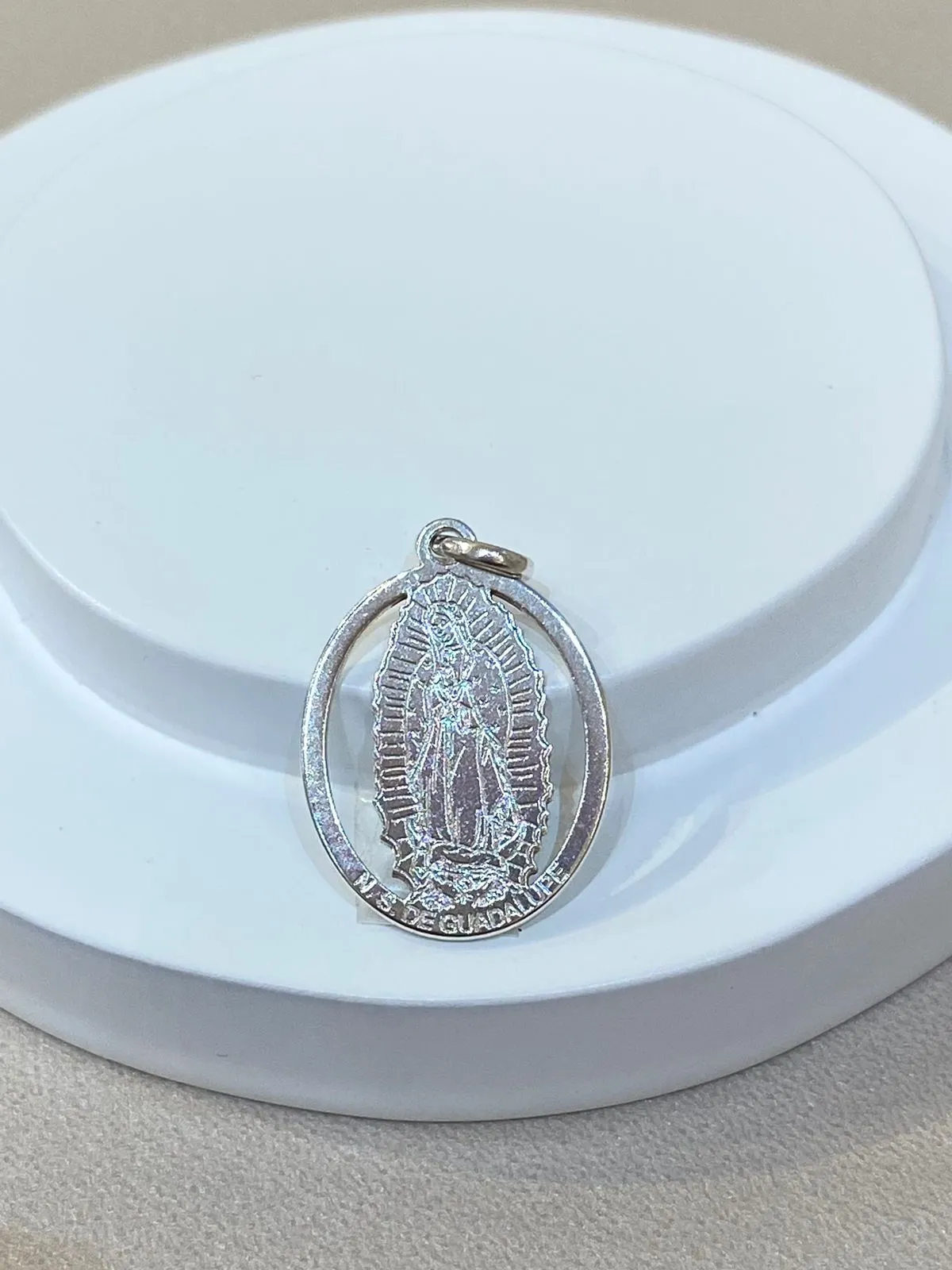 PINGENTE PRATA NOSSA SENHORA GUADALUPE