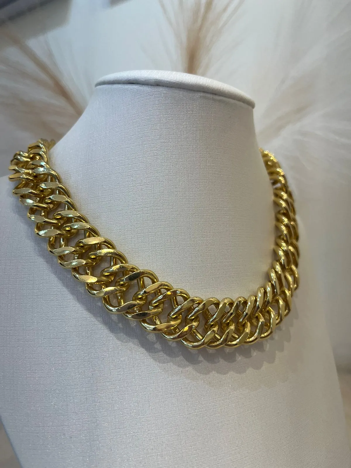 CHOKER ELOS TRANÇADOS