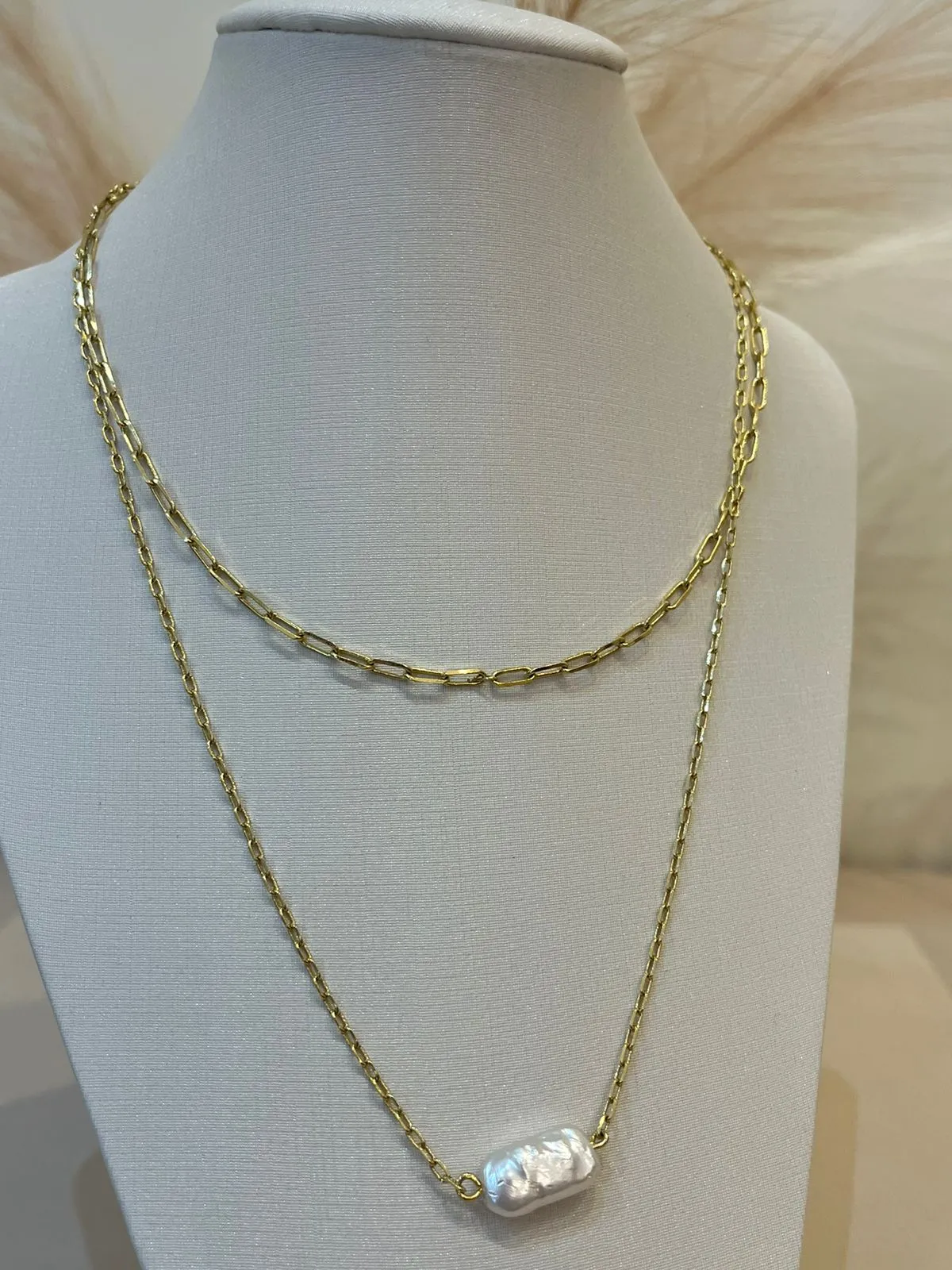 COLAR DUPLO CARTIER E PÉROLA BARROCA